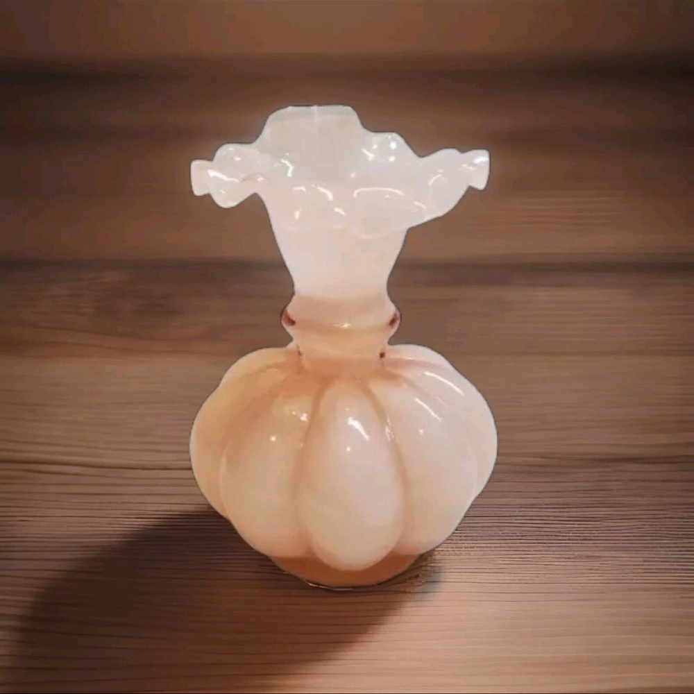 Vintage Miniature Fenton Dusty Rose Pink Cased Melon Vase 4.5" UV Glow
